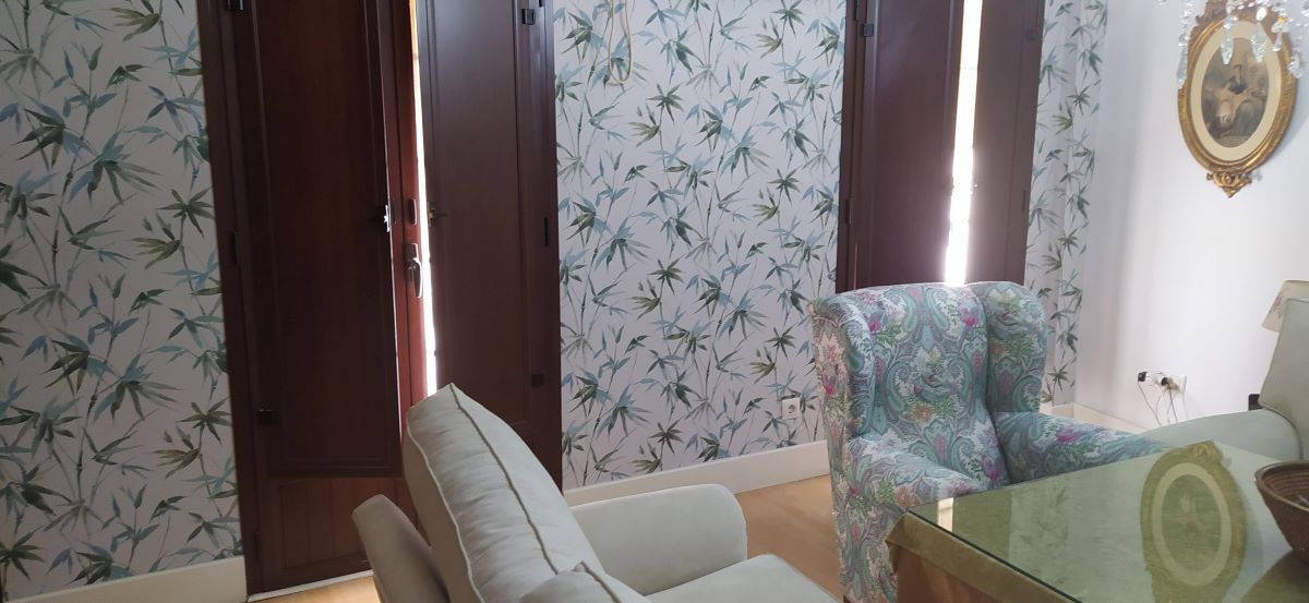 Empapelado de salón en Sevilla